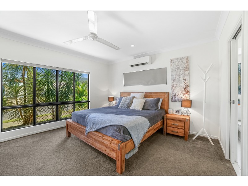 5 Norwood Crescent, Trinity Park QLD 4879