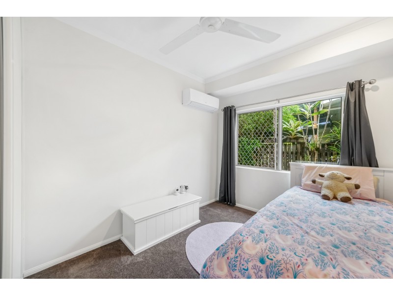 79 Bathurst Drive, Bentley Park QLD 4869