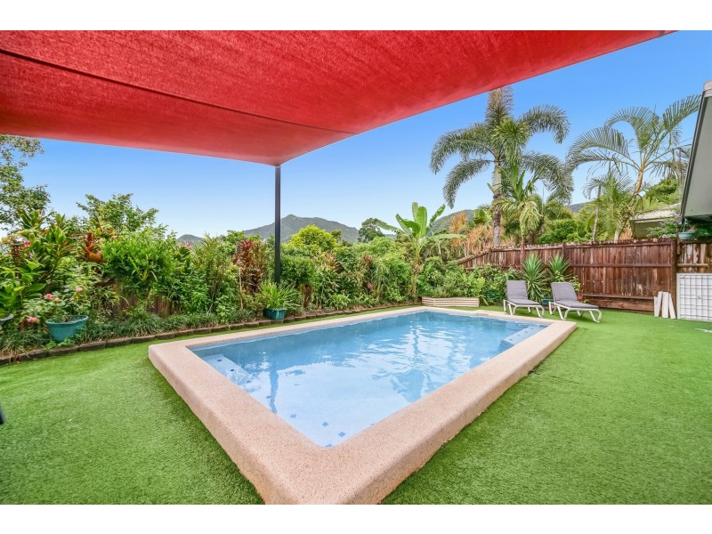 11 Surtees Close, Bentley Park QLD 4869