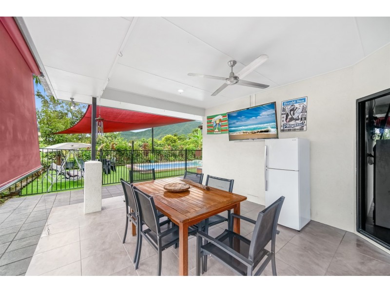 11 Surtees Close, Bentley Park QLD 4869