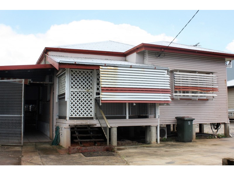 16 Barry Street, Bungalow QLD 4870