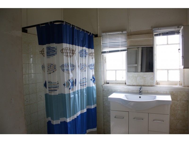 16 Barry Street, Bungalow QLD 4870