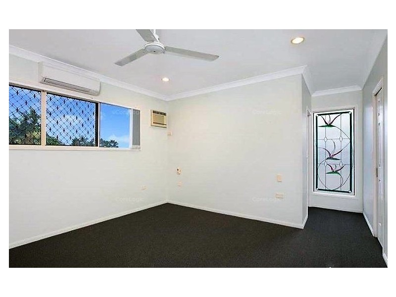 1 Wooley Close, Kanimbla QLD 4870