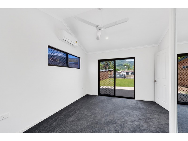 10 Velma Close, Woree QLD 4868