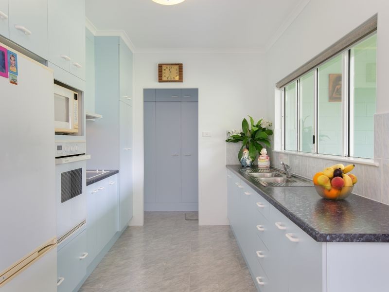 3 Wesel Street, Bentley Park QLD 4869