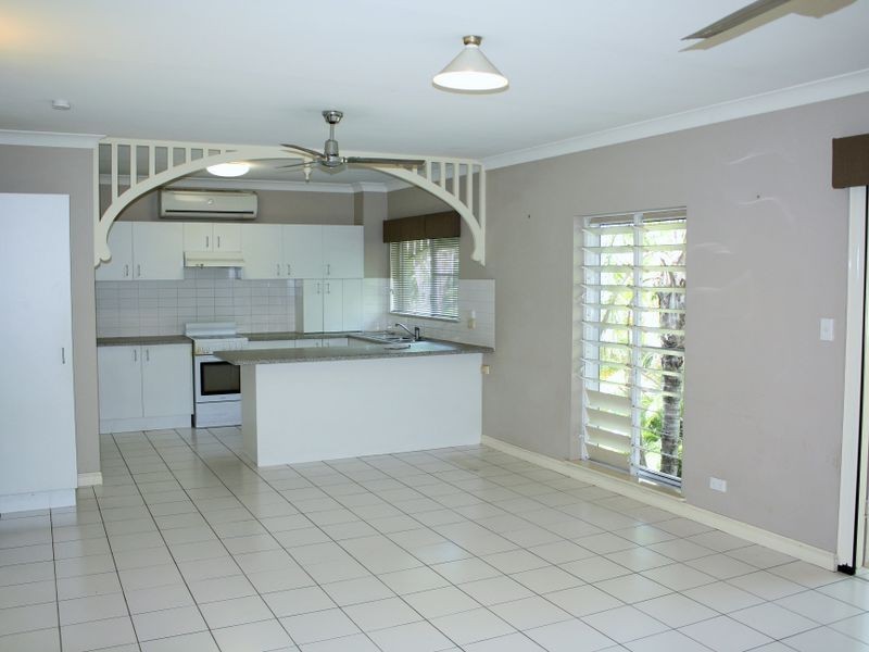 24/176 Spence Street, Cairns QLD 4870