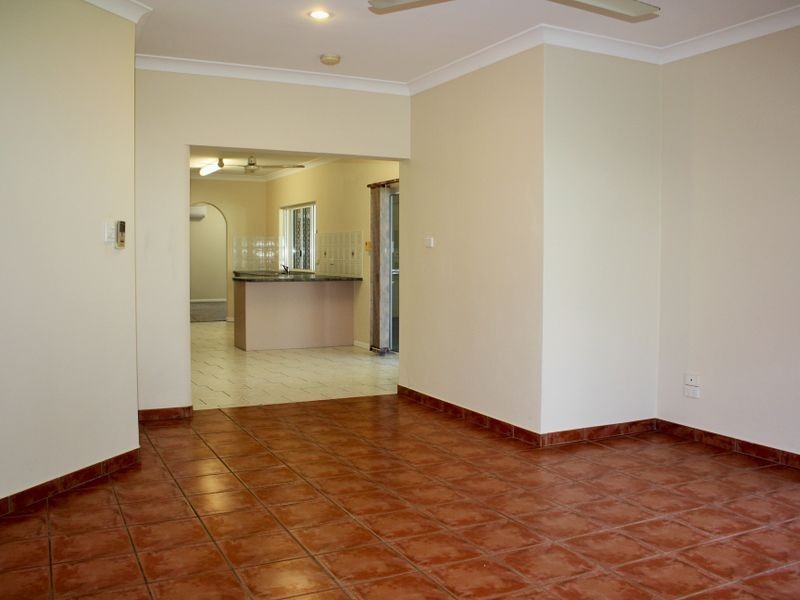 25 Boonaree Close, Mount Sheridan QLD 4868