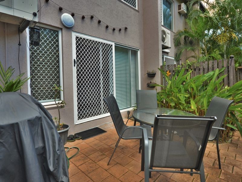 10/36 Springfield Crescent, Manoora QLD 4870