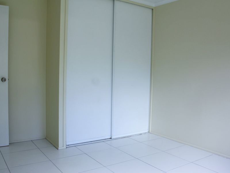37 Frances Street, Mooroobool QLD 4870