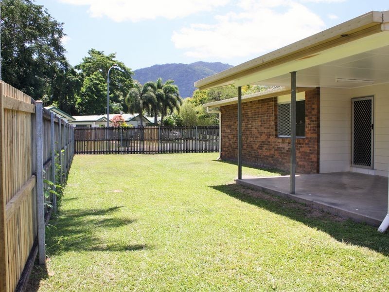 37 Frances Street, Mooroobool QLD 4870