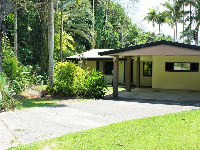6 Alpha Close, Bayview Heights QLD 4868