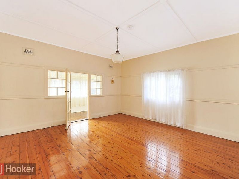 5 Elwin Street, Peakhurst NSW 2210