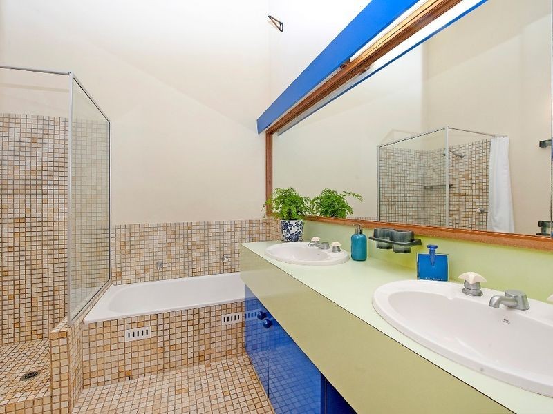 20 Bellamy Farm Road, West Pennant Hills NSW 2125