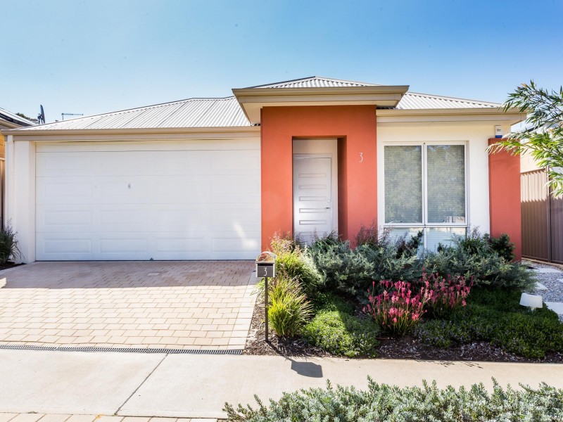 3 Recess Parkway, Coolbellup WA 6163