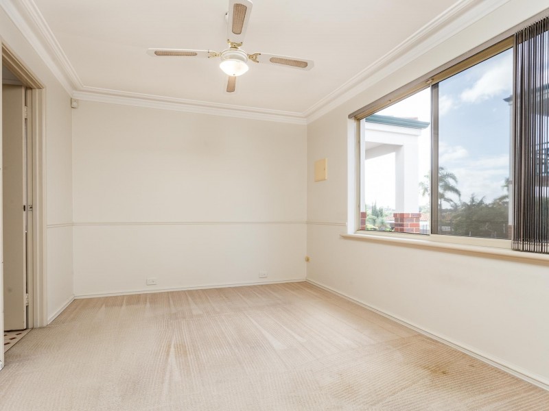 7/16 Ritz Court, Bibra Lake WA 6163