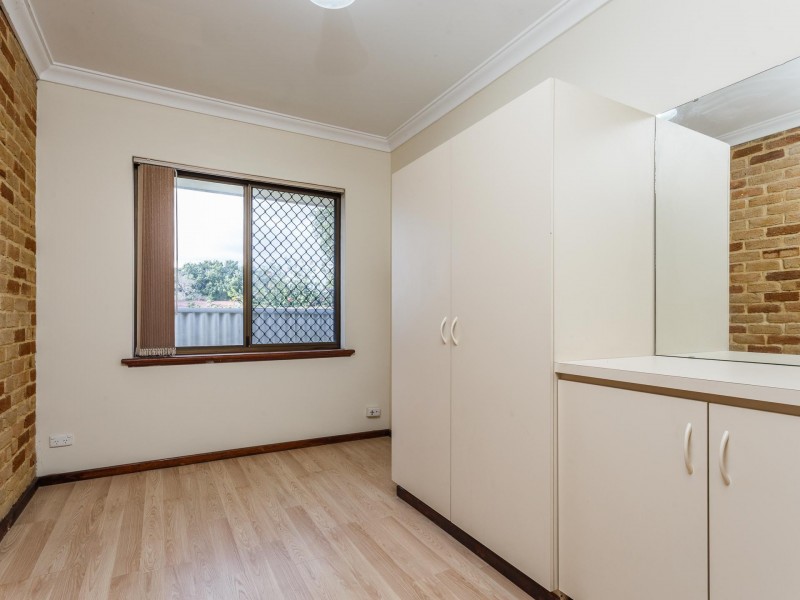 59A Spring Road, Thornlie WA 6108