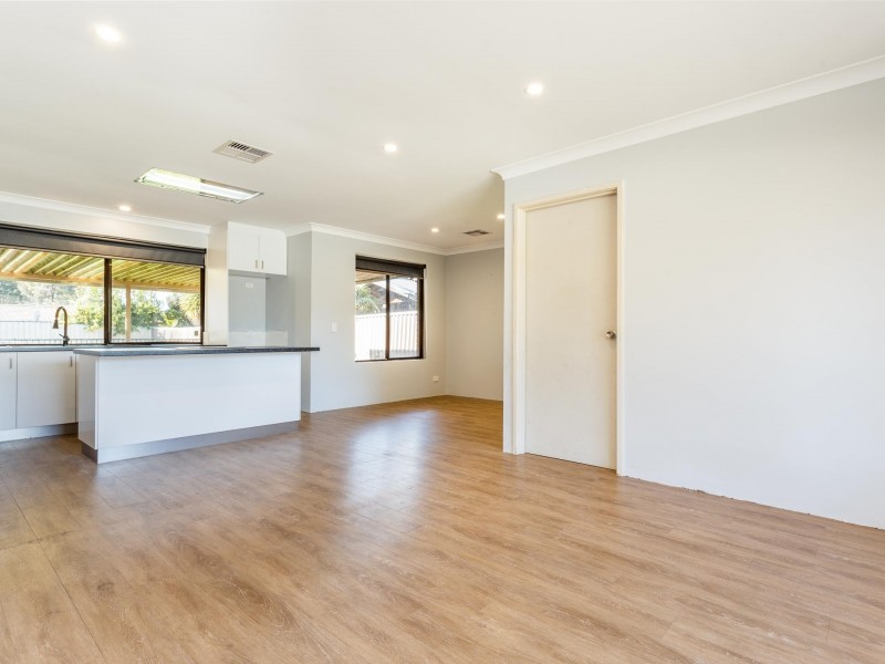 71 Malvolio Road, Coolbellup WA 6163