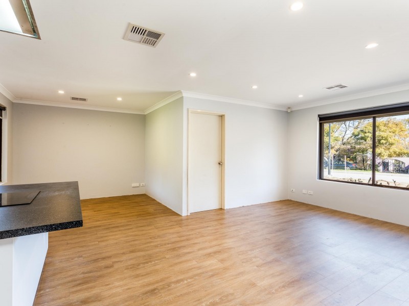 71 Malvolio Road, Coolbellup WA 6163