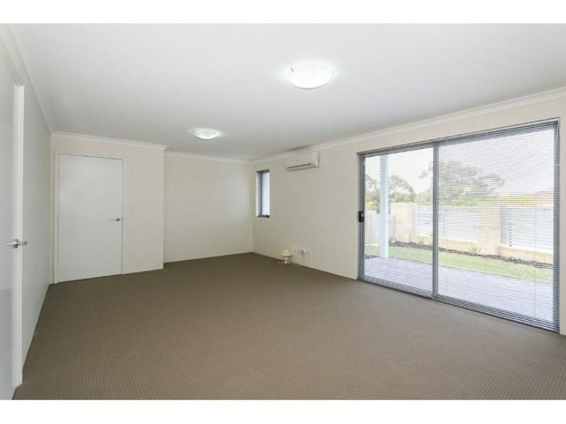 3A/42 Hilory Street, Coolbellup WA 6163