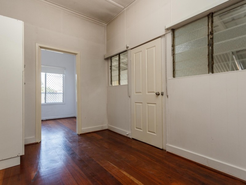 187 Healy Road, Hamilton Hill WA 6163