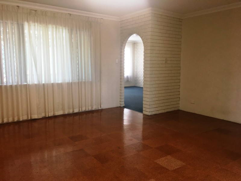 59 Spring Road, Thornlie WA 6108
