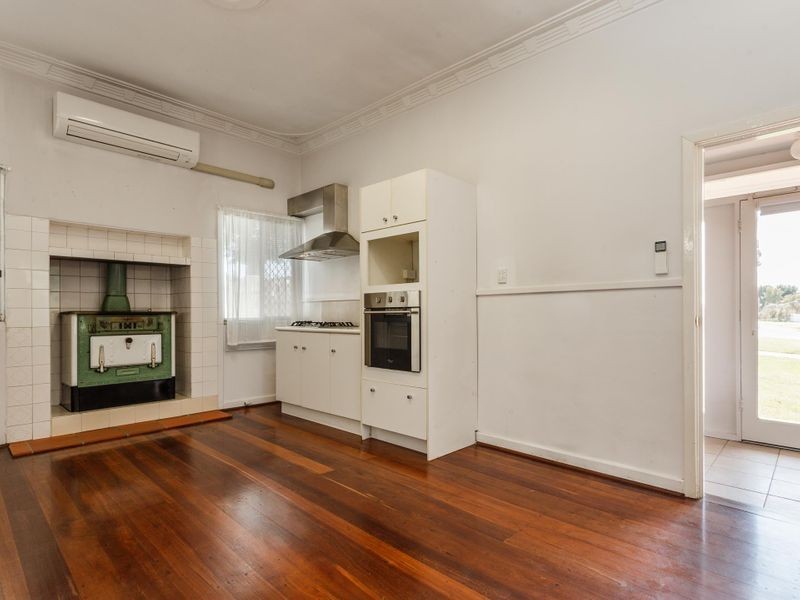 187 Healy Road, Hamilton Hill WA 6163