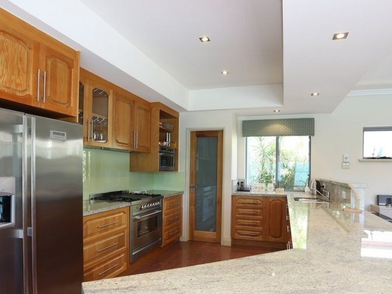 10 Mosaic Street West, Shelley WA 6148