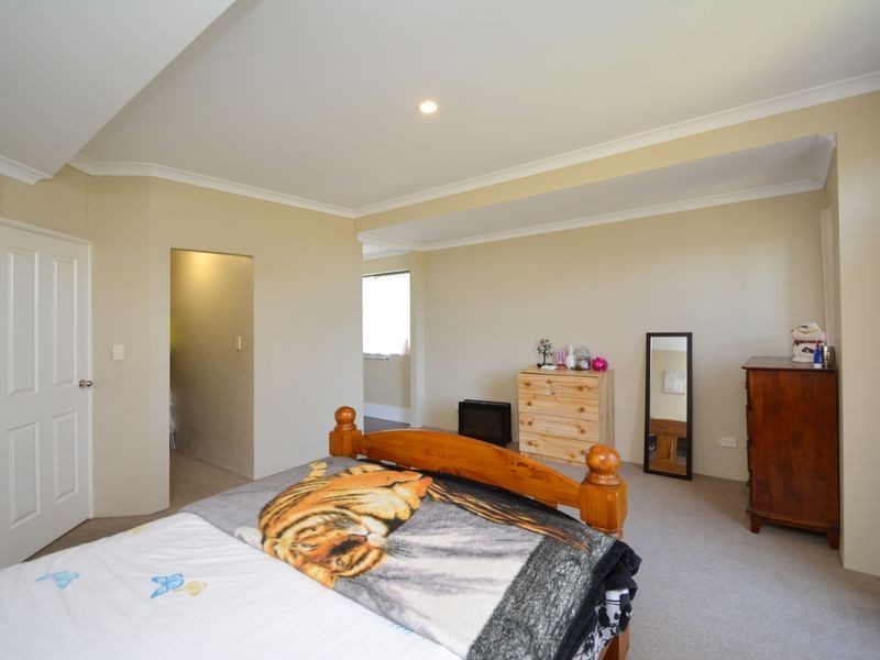 14 Aparri Way, Port Kennedy WA 6172