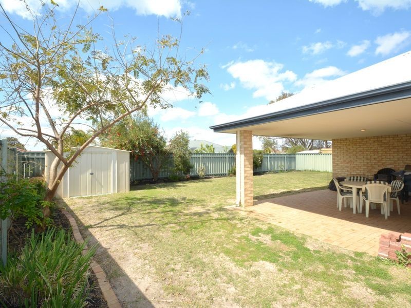 14 Aparri Way, Port Kennedy WA 6172