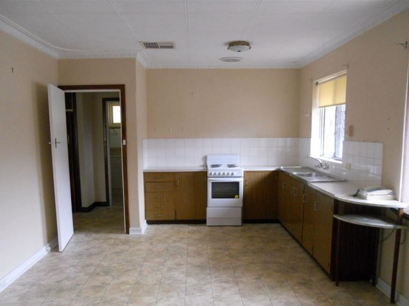 239A Spearwood Ave, Spearwood WA 6163