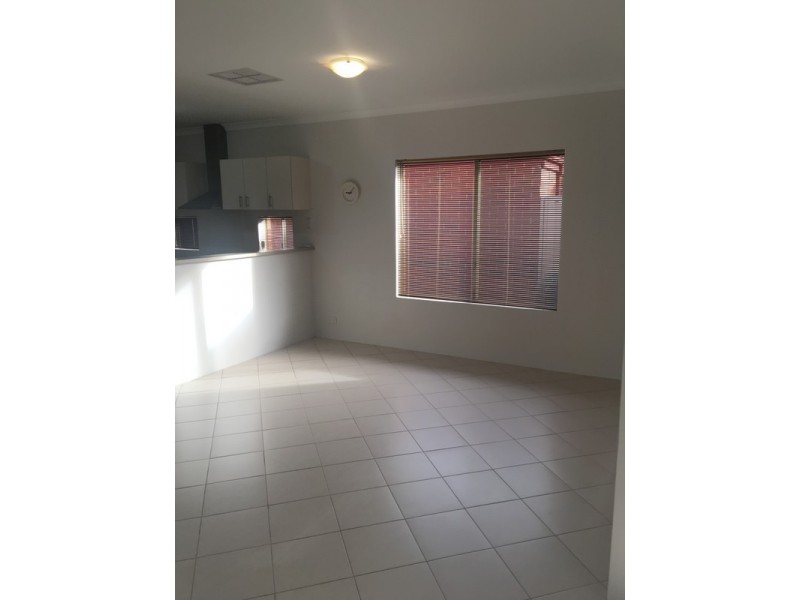 5A Harlow Place, Calista WA 6167