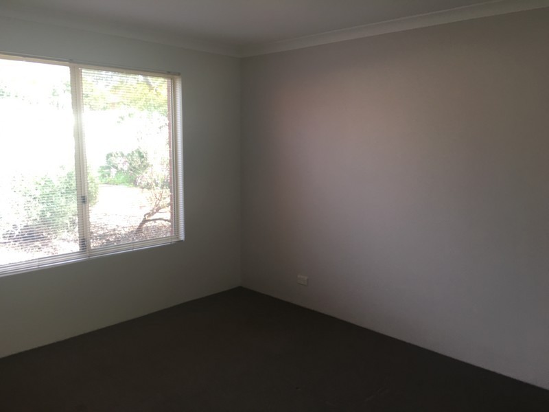 5A Harlow Place, Calista WA 6167