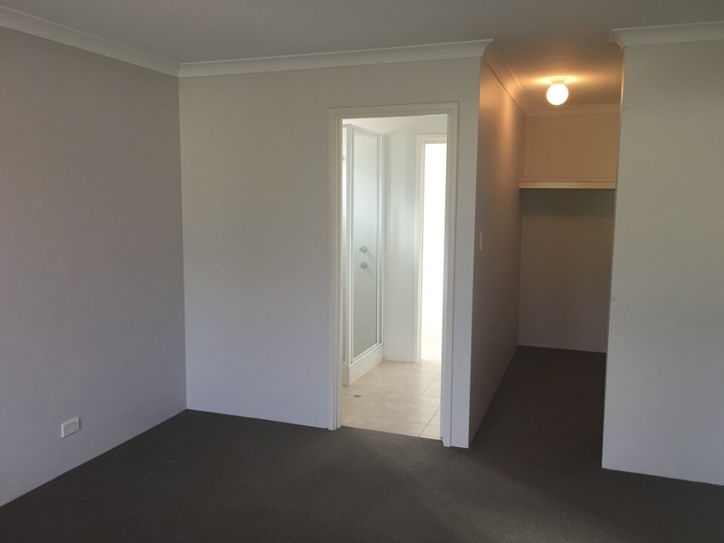 5A Harlow Place, Calista WA 6167