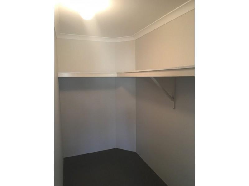 5A Harlow Place, Calista WA 6167