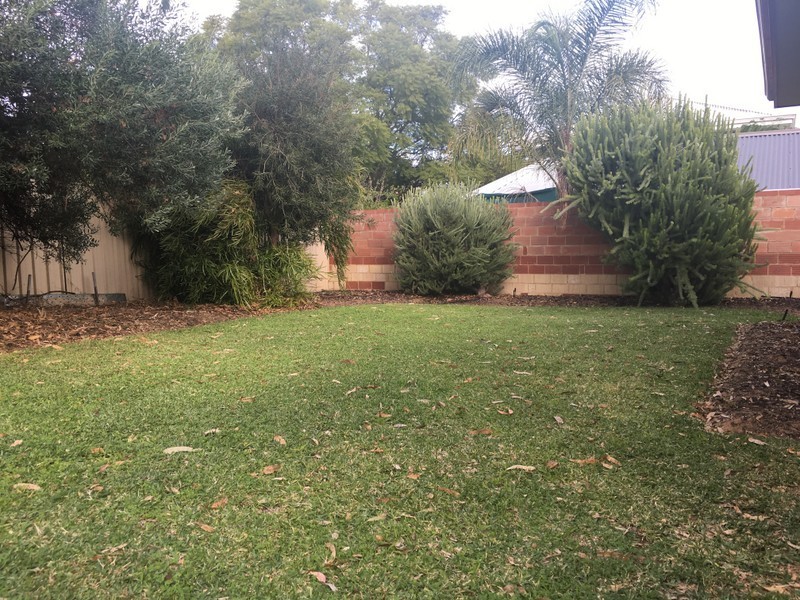 5A Harlow Place, Calista WA 6167