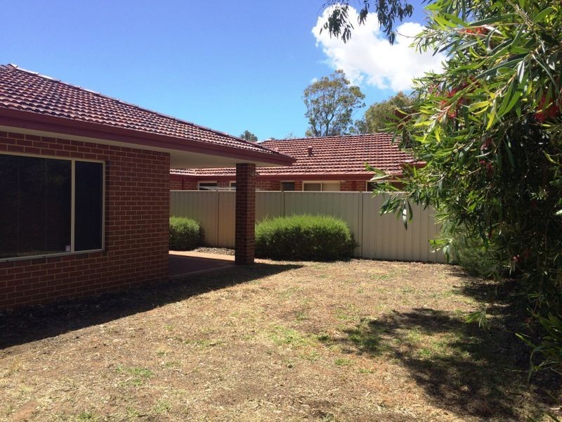 5A Harlow Place, Calista WA 6167