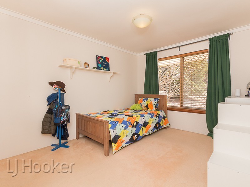 10 Monaco Ave, North Lake WA 6163