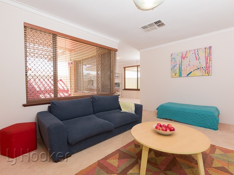 10 Monaco Ave, North Lake WA 6163