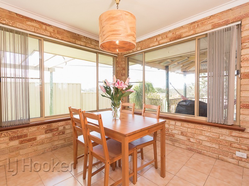 10 Monaco Ave, North Lake WA 6163