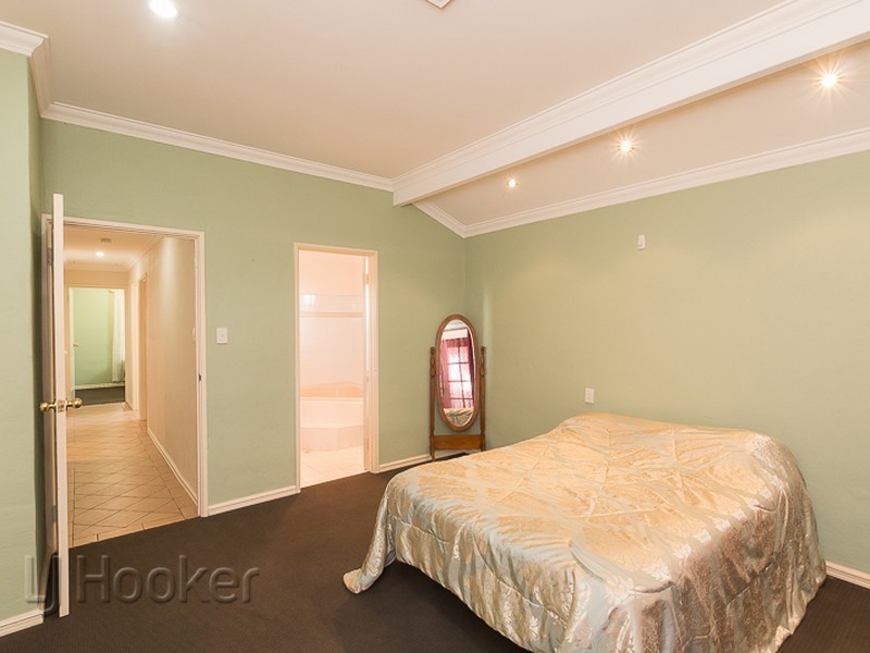 11 Onslow Street, Fremantle WA 6160