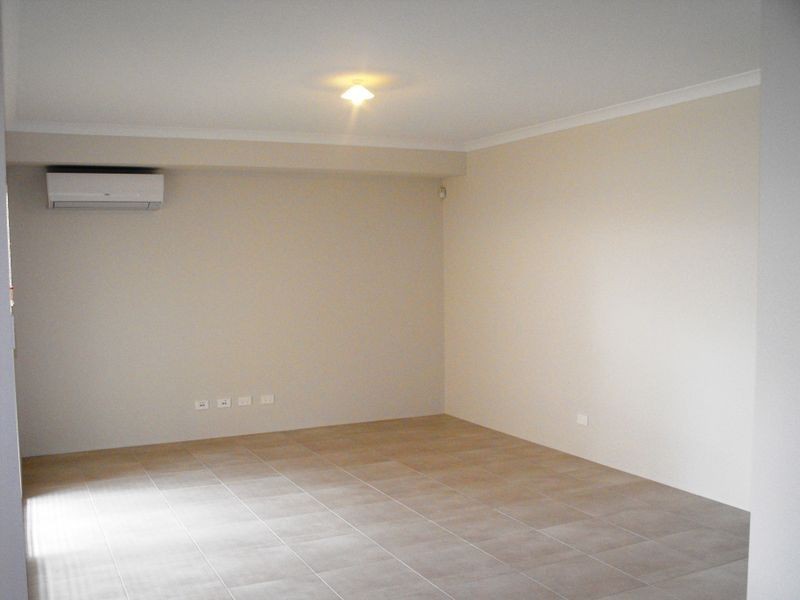 3 Recess Parkway, Coolbellup WA 6163