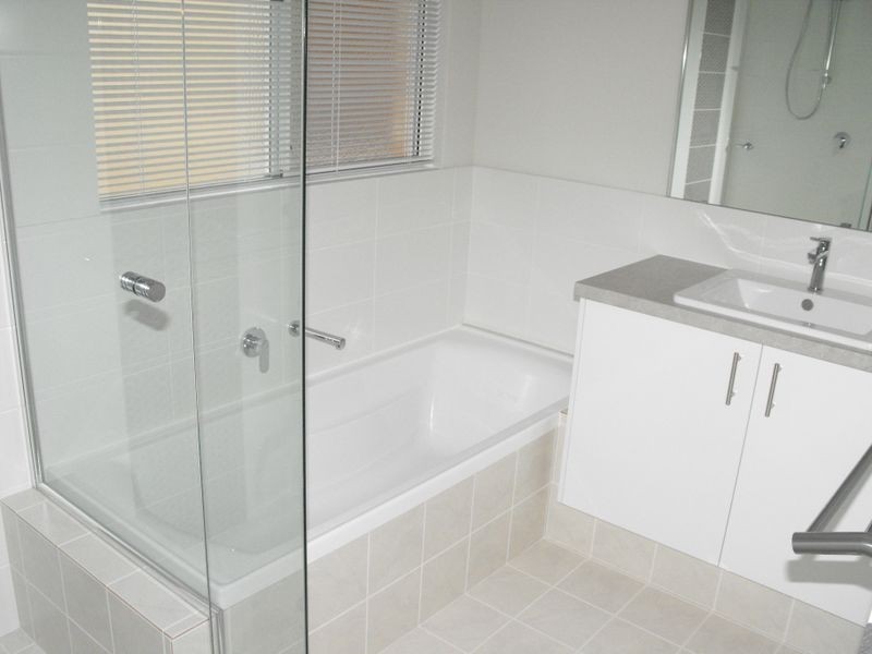 3 Recess Parkway, Coolbellup WA 6163