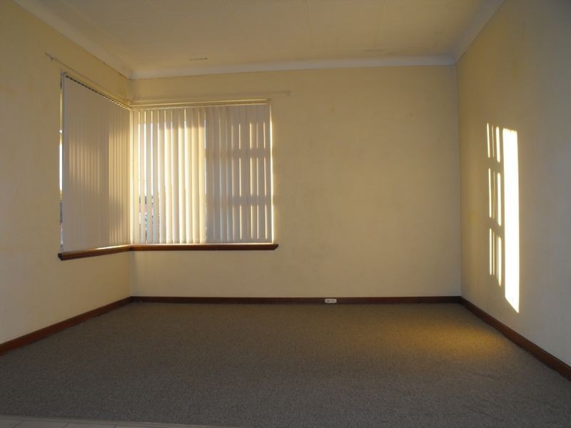 41B Jean Street, Hamilton Hill WA 6163