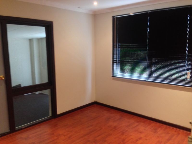 30 Brigalow Way, Armadale WA 6112