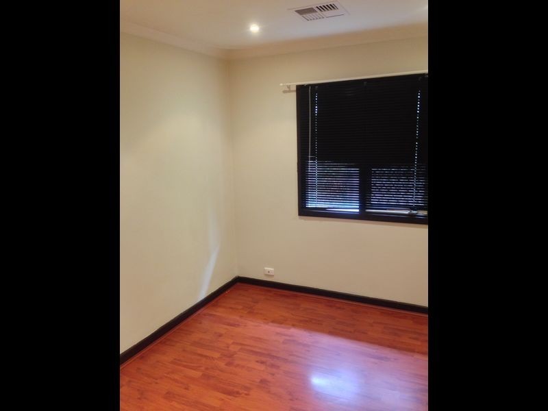 30 Brigalow Way, Armadale WA 6112