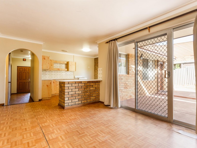 96 Phoenix Road, Hamilton Hill WA 6163