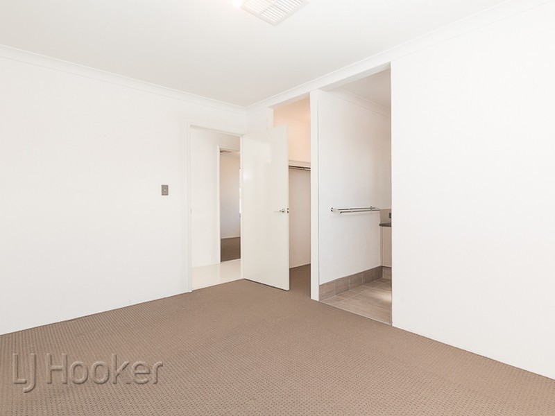 14 Rotsee Place, Champion Lakes WA 6111