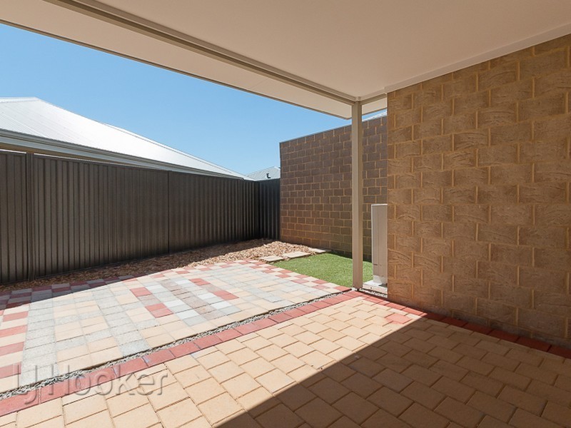 14 Rotsee Place, Champion Lakes WA 6111