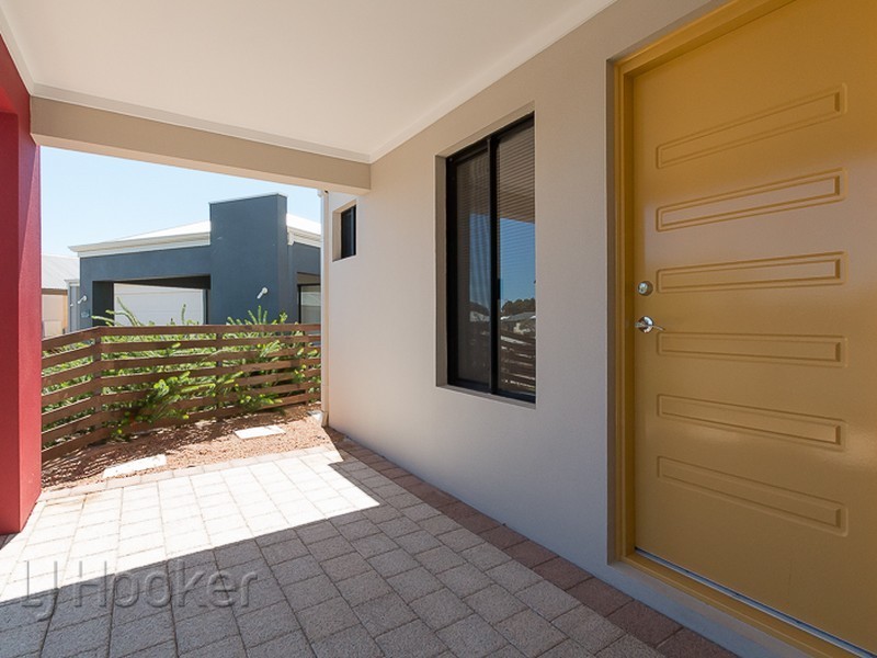14 Rotsee Place, Champion Lakes WA 6111