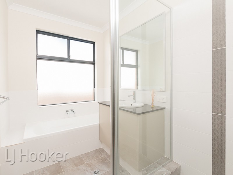 8A Halstead Street, Hamilton Hill WA 6163